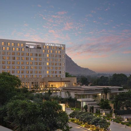 Doubletree By Hilton Jaipur Amer Экстерьер фото