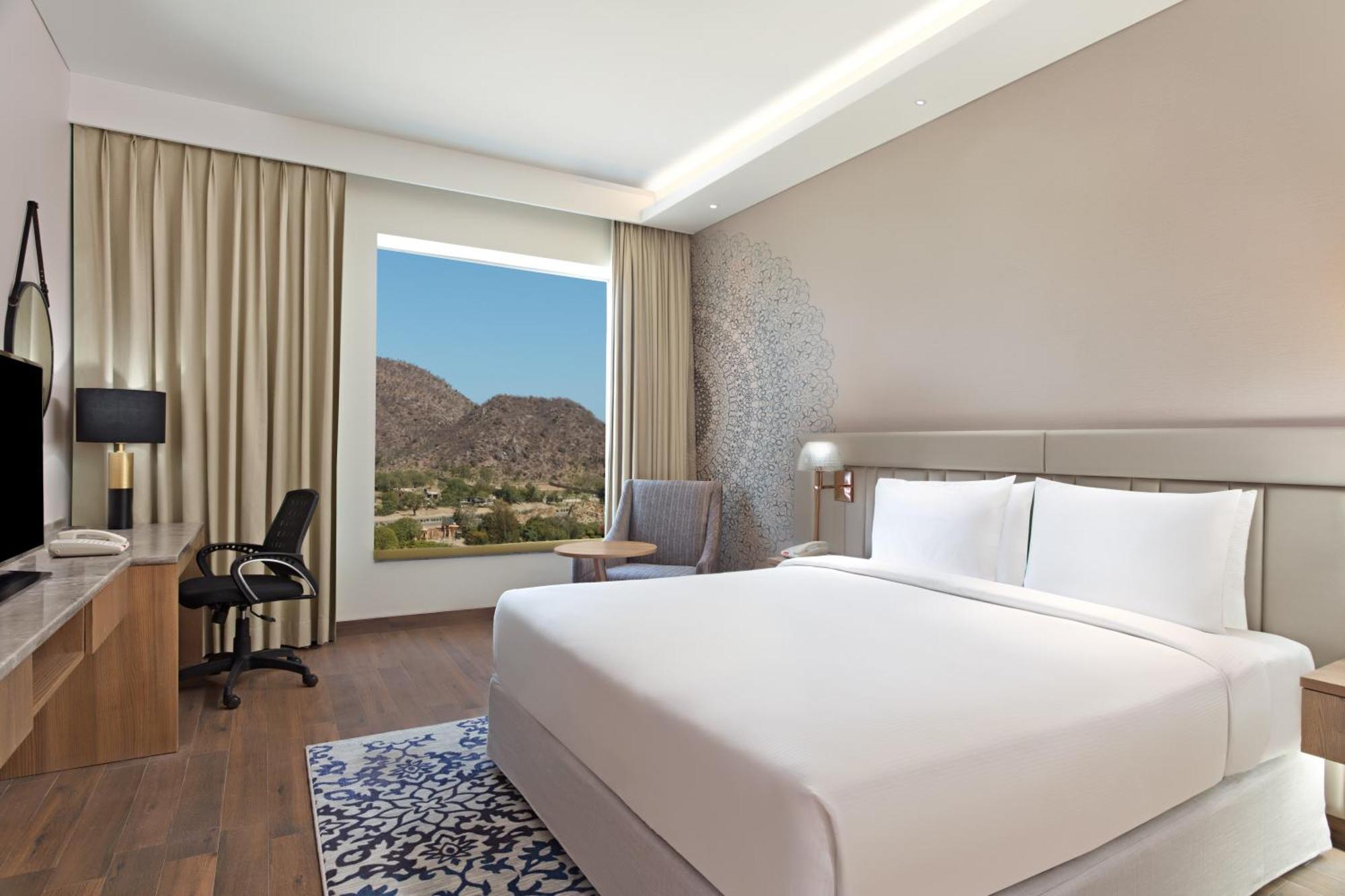Doubletree By Hilton Jaipur Amer Экстерьер фото