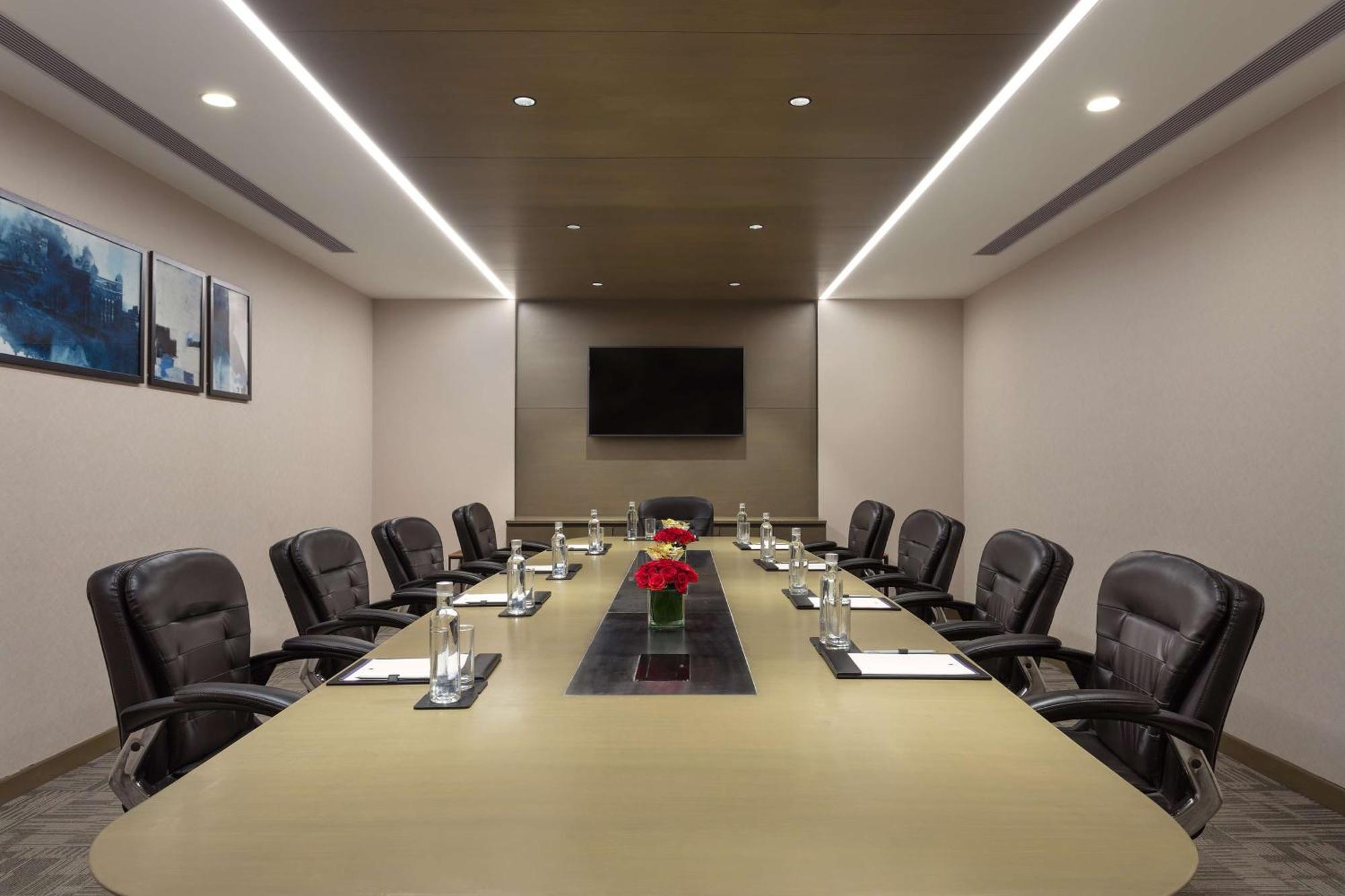Doubletree By Hilton Jaipur Amer Экстерьер фото