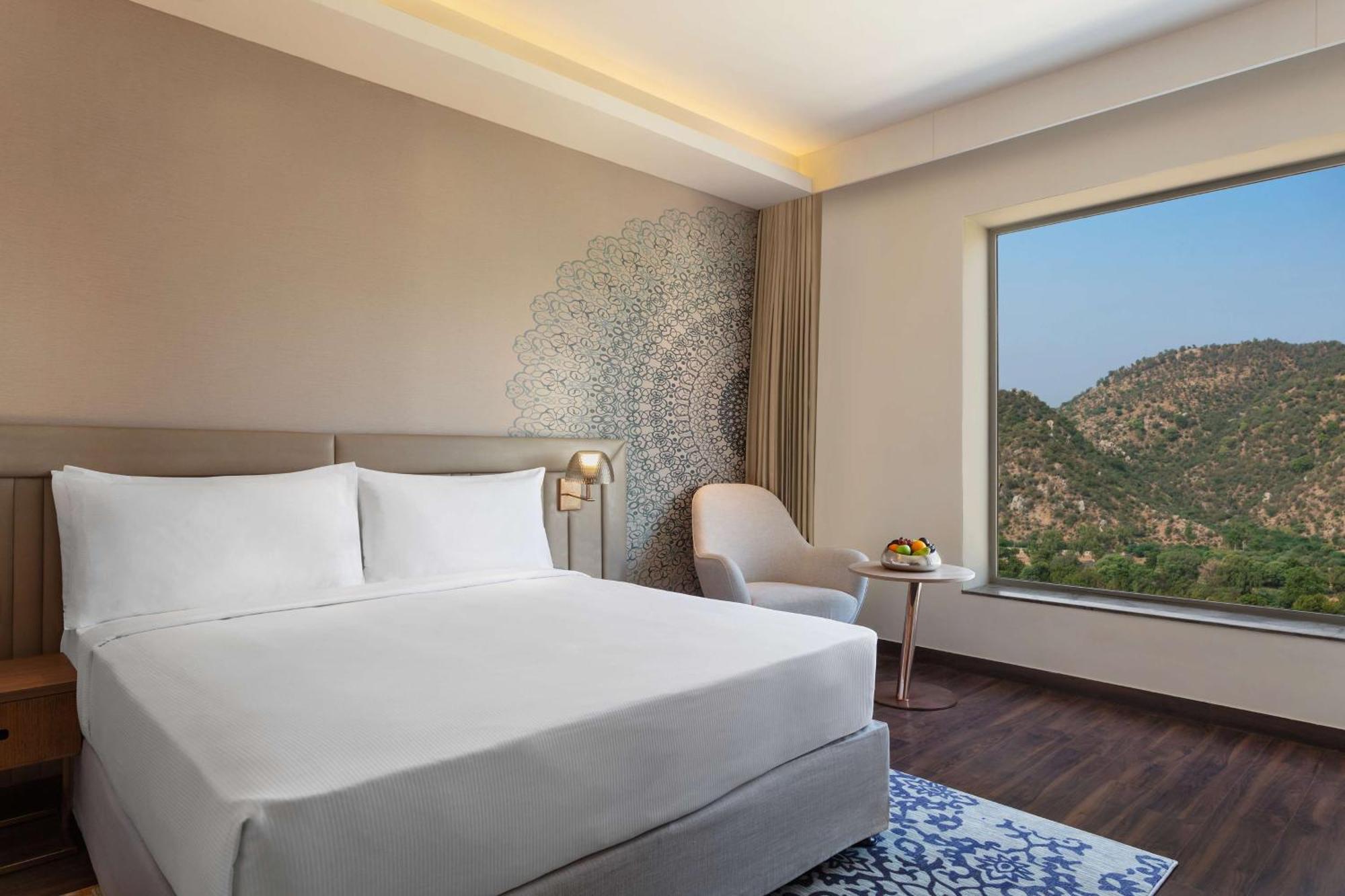 Doubletree By Hilton Jaipur Amer Экстерьер фото