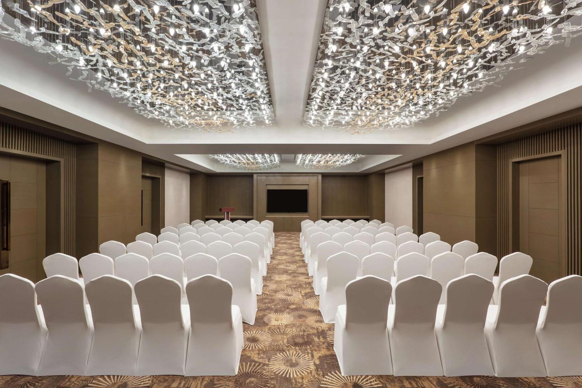 Doubletree By Hilton Jaipur Amer Экстерьер фото